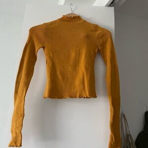 Mustard color turtleneck top sweater